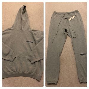 NWT Fear of God Essentials sweatsuit XL